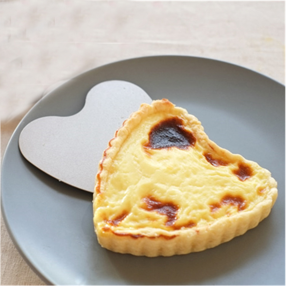 tin decorative heart shaped baking tool cheese diy buckle cake