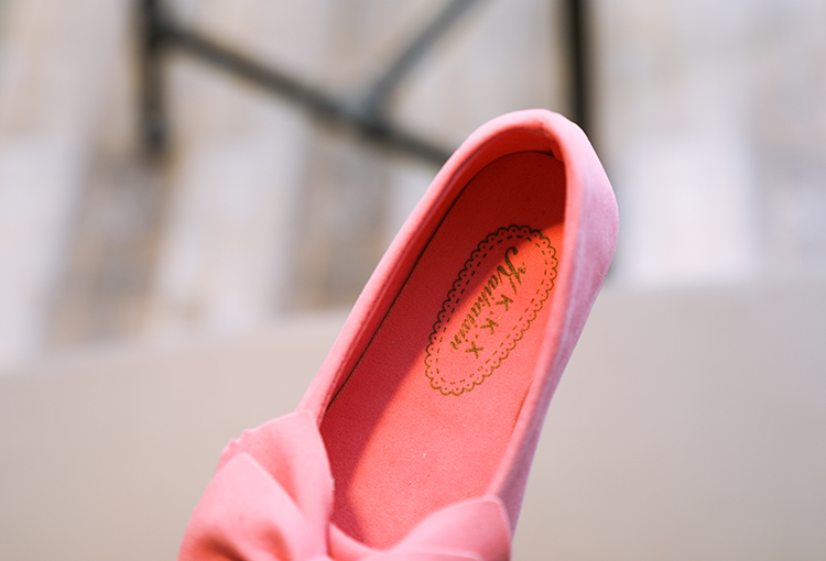 Description Picture 6 of itemGirls Princess Dance Flat Shoes Kids Girl Dress Party Shoes Children Single First Walkers Soft Non-Slip Crib Shoes Girls