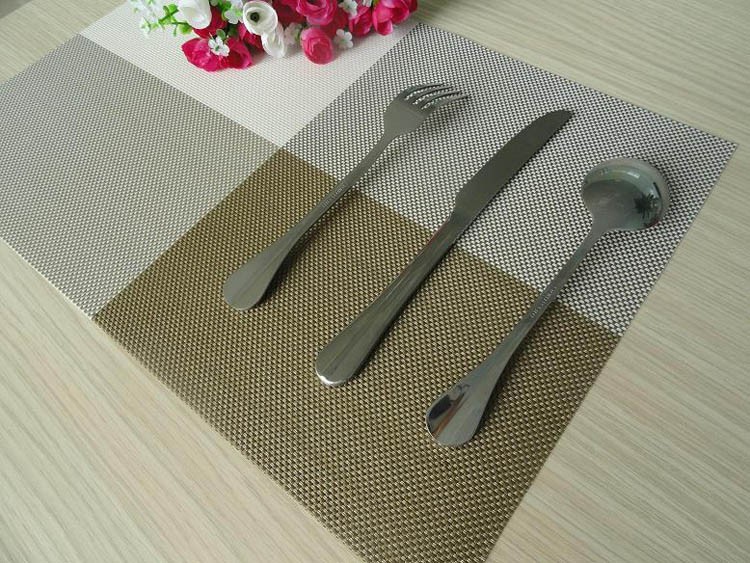 Gray table mat