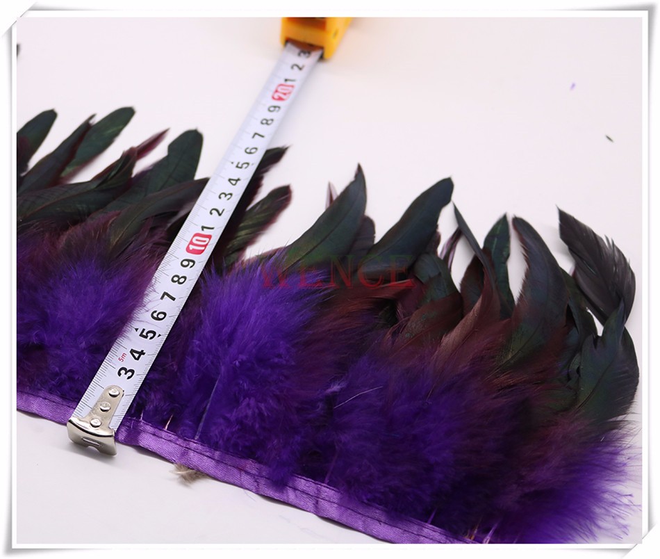 950.800 rooster feather trim purple 4