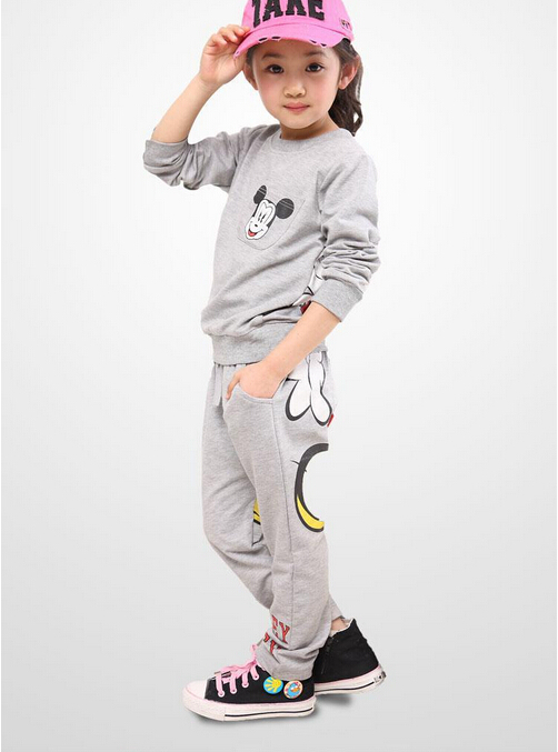 kids white sweatsuit