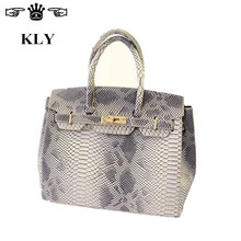 Famous Branded Luxury Rivet Serpentine Leather Tote Hand Bag Designer Handbags High Quality Women Shoulder Bags Sac A Main Femme
