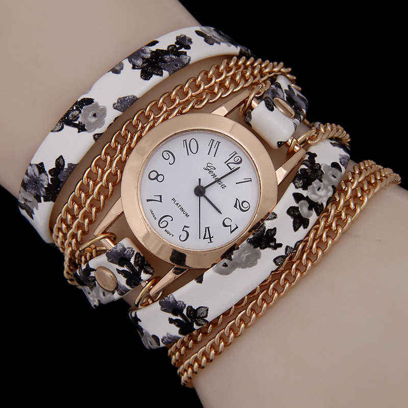 6 Colors New Arrival luxury brand Casual Women s Watches PU Leather Korean Crystal Rivet Bracelet