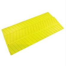 yellow Automobile Car Foldable Tyre Grip Tracks Traction Tracks Mats Escaper Snow Chains Bailout Plate 2pcs