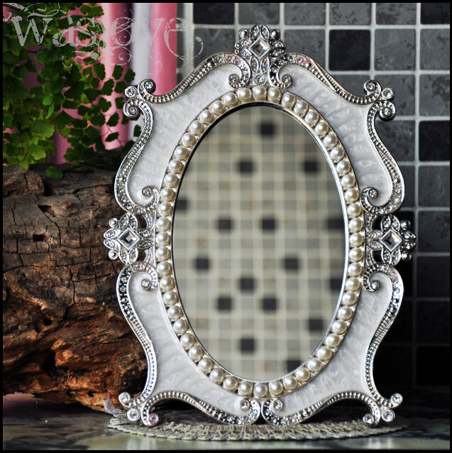desktop makeup cosmetic mirror floral embossed jewelry pearl-inlayed metal frame table decoration mirror makeup white J2194B
