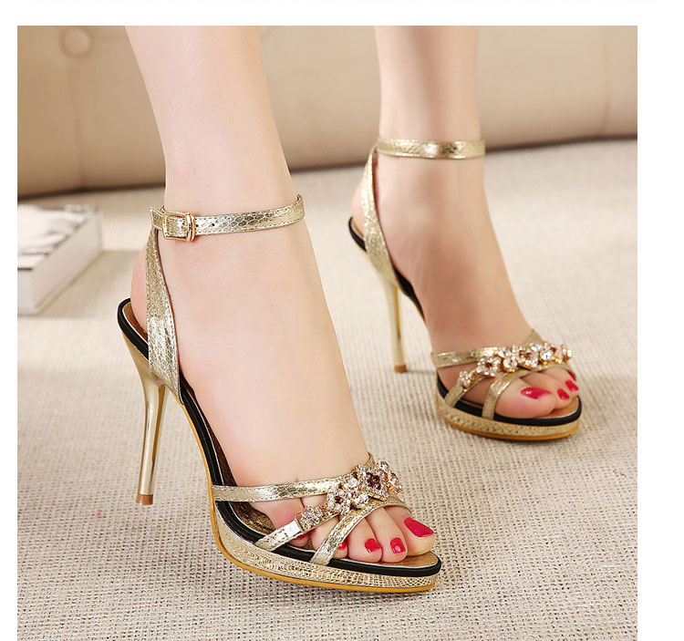 http://g02.a.alicdn.com/kf/HTB10B87IpXXXXXxXpXXq6xXFXXX9/MOON-WALK-2015-Summer-style-fashion-party-sexy-sandals-font-b-strappy-b-font-font-b.jpg