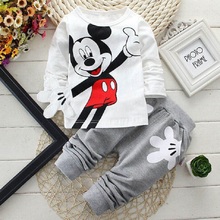 2015 Boys&Girls Cotton Spring sport suit Kids Mickey Minnie Clothing set Kids fashion clothes baby boys&Girls cartoon set