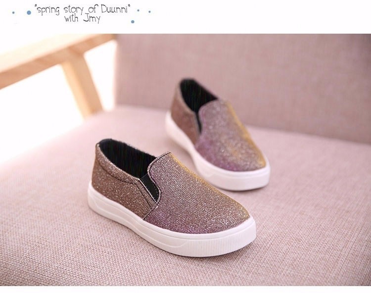 Hot-New-2015-Fashion-Brand-Children-Sneakers-Casual-Breathable-Lights-Kids-Shoes-Canvas-Sequins-Girls-Children-Flat-Sneakers_03