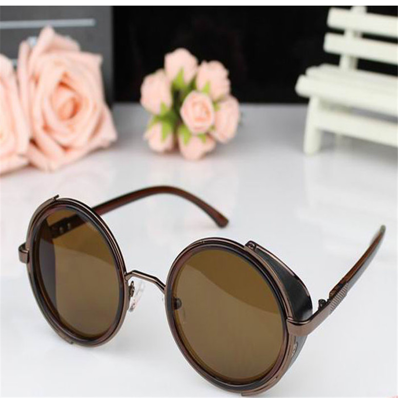 occhiali da sole con alette laterali