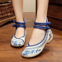 Big Size 41 Fashion Women Ballerinas Dancing Shoes Chinese Flower Embroidery Soft Sole Casual Shoes Cloth Walking Flats 3 Colors