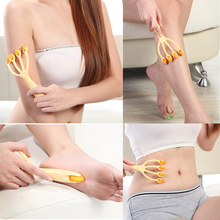 Four fingers grasping massage body acupuncture point whole body pulley Massage Relaxation Health Care