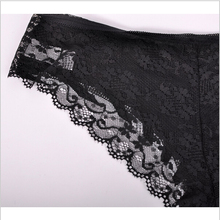 New Fashion D443 Women Panties Stripled Lace Briefs Hollow Out Lady Underwear