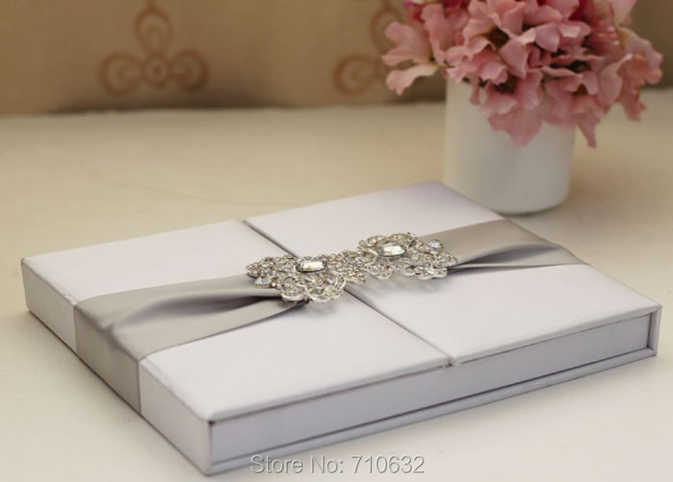 Elegant wedding invitations with box