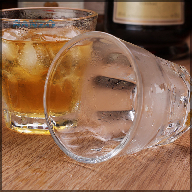 bar whisky glass 03