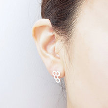 Women fashion sexy gold silver pink honeycomb stud earrings wholesale ED039