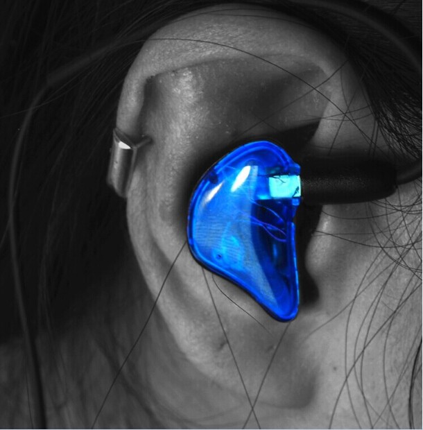 2015 3.14 Hifi sport Headphone Stereo Professional in-ear earphones high resolution headset for mp3 iPhone5 moxpad X3 piston 2015 3.14 Hifi sport Headphone Stereo Professional in-ear earphones high resolution headset for mp3 iPhone5 moxpad X3 piston
