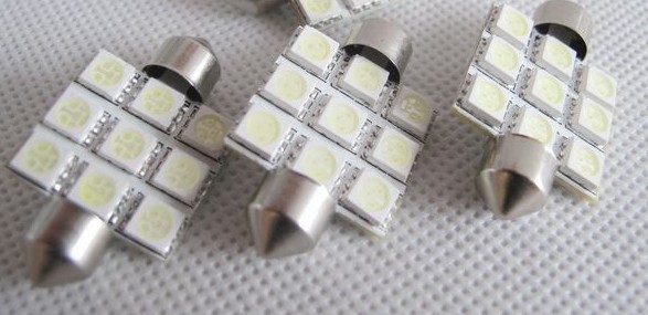 30 X 9SMD 36 MM / 39  5050      interieur .   
