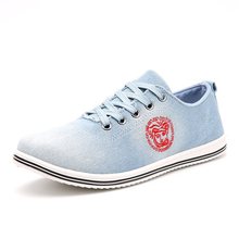 Popular Men’s Denim Blue Flats Platform Shoes Summer Super-elastic Breathable Men Low Shoes Cheaper Leisure Large size Male Shoe