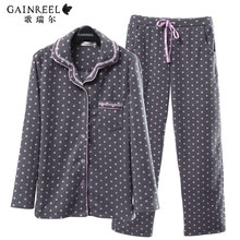 Song Riel mall with male and female models fleece frost dot long sleeve pajamas couple leisure
