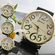 Caliente moda Unisex niños niñas estudiantes del reloj de números arábigos Dial cuarzo analógico banda de cuero de imitación de pulsera 2015