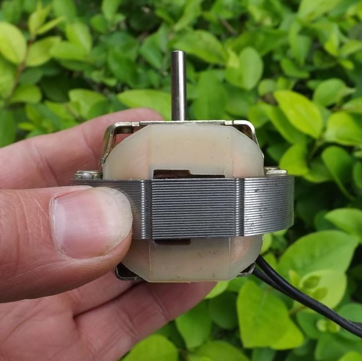 HL1YakhFMNaXXagOFbXF