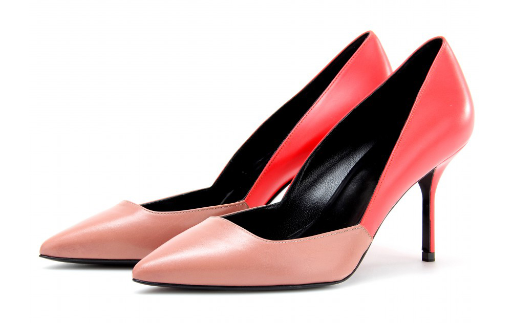 a picture of red bottom heels, christian louboutin copies