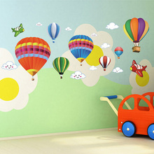 Free Shipping wall sticker / children ‘s room / cartoon / classroom layout / colorful hot air balloons environmental