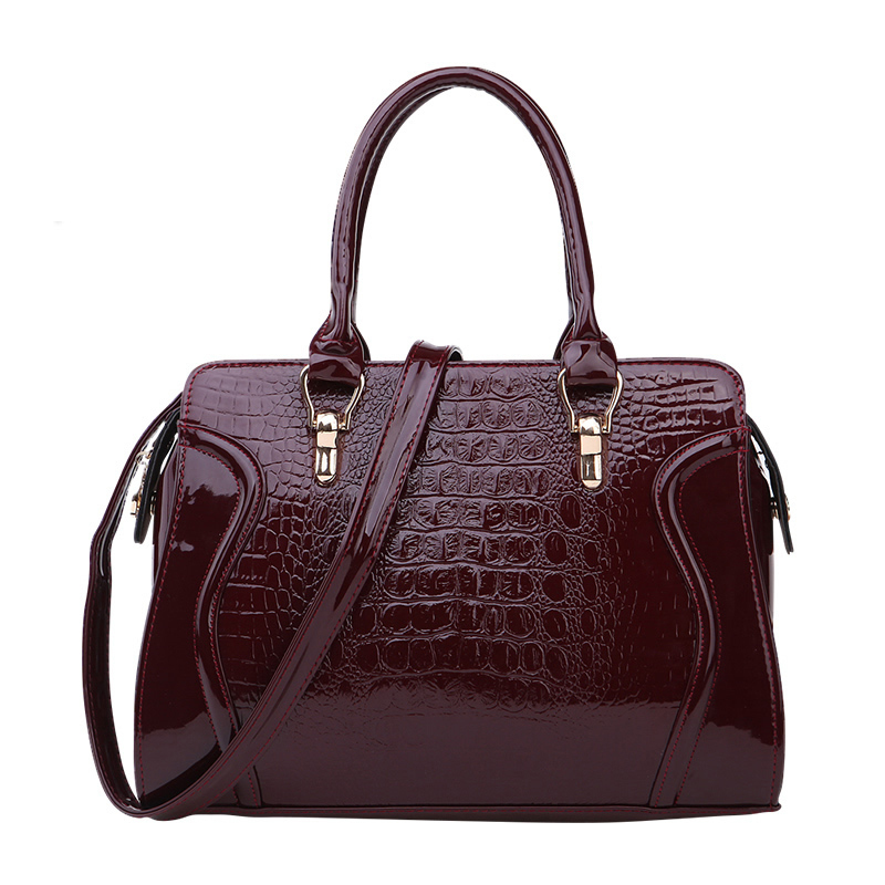 2015 summer paragraph handbag bag middle aged woman middle aged woman mother crocodile bag Messenger bag