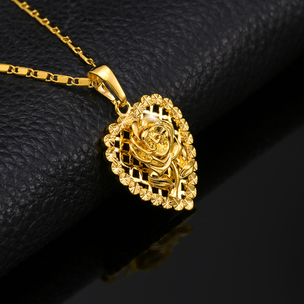 18K Gold Plated Rose Heart Deluxe Trendy Pendant Necklace Chain Luxury Fashion Cute Romantic Women Girl