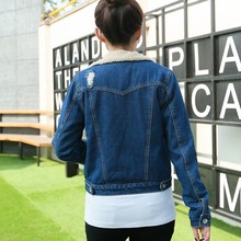 2015 Winter New Long sleeve Thicken Lamb stuffed Short denim jacket women fashion winter coat