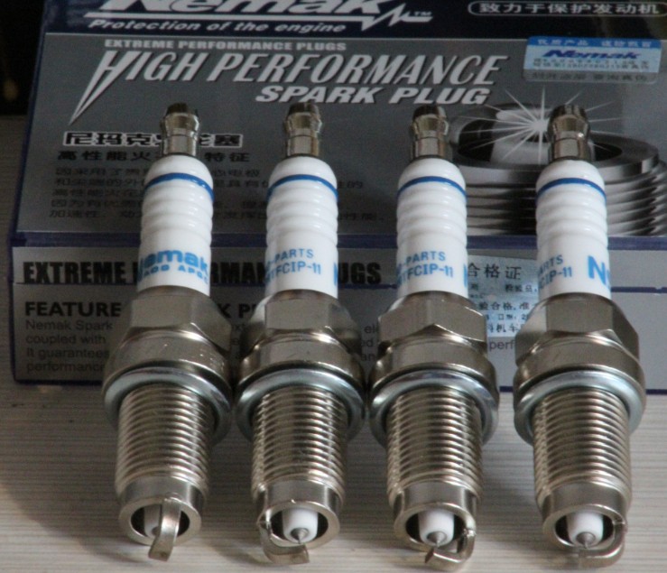 Replacement Parts Platinum iridium spark plug car candle for vw 2013 jetta golf7 1 4T 1