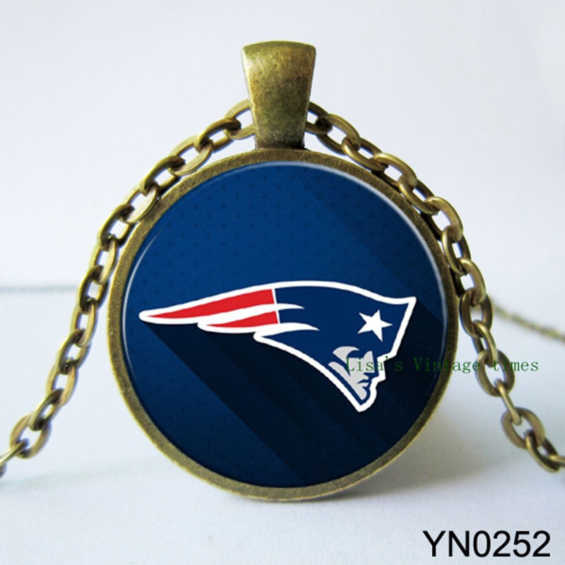 2015 hot New England Patriots pendant pendant necklace Choker Necklace