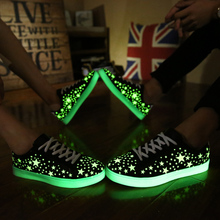 Free shipping Super cheap summer new casual high-quality fashion lover fluorescent ventilation light up shoes men and women