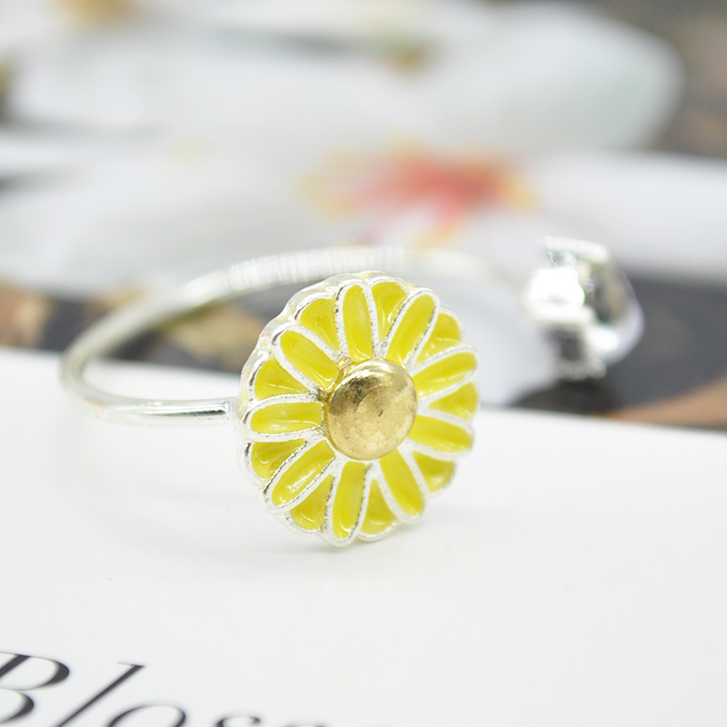 Engagement ring for personality