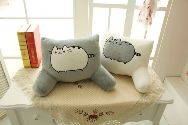 pusheen sofa