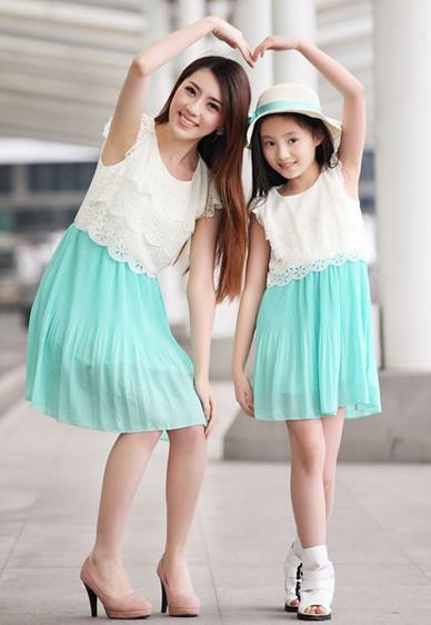 2015 Summer Matching Mother Daughter Clothes Puff Sleeve Mother Daughter Dresses Patchwork Family Matching Outfits Chiffon Dress10