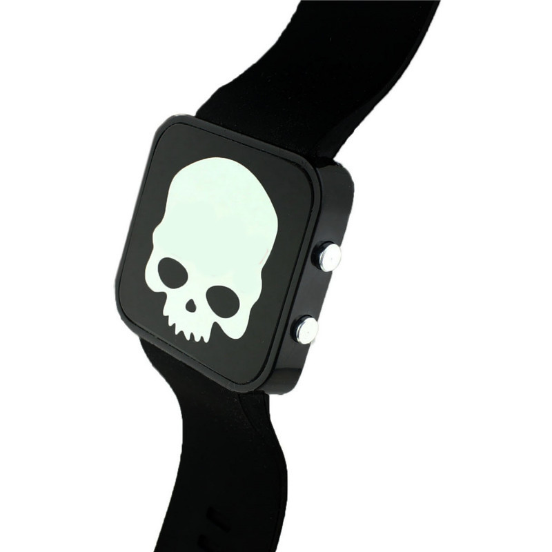 Electronic 2015 New Sports Watches LED Watch Digital Watch Fashion Quartz Men Wristwatches Backlight Skull Relogio