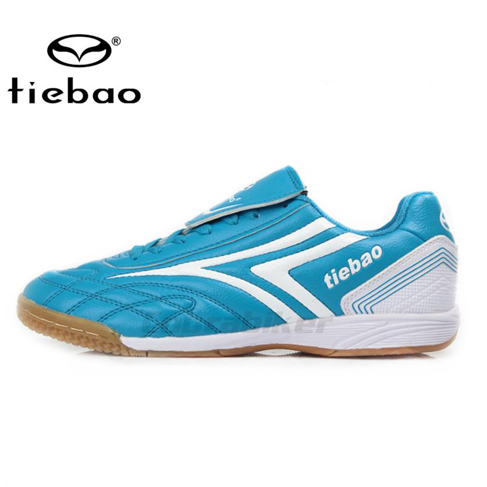 indoor soccer shoes sole