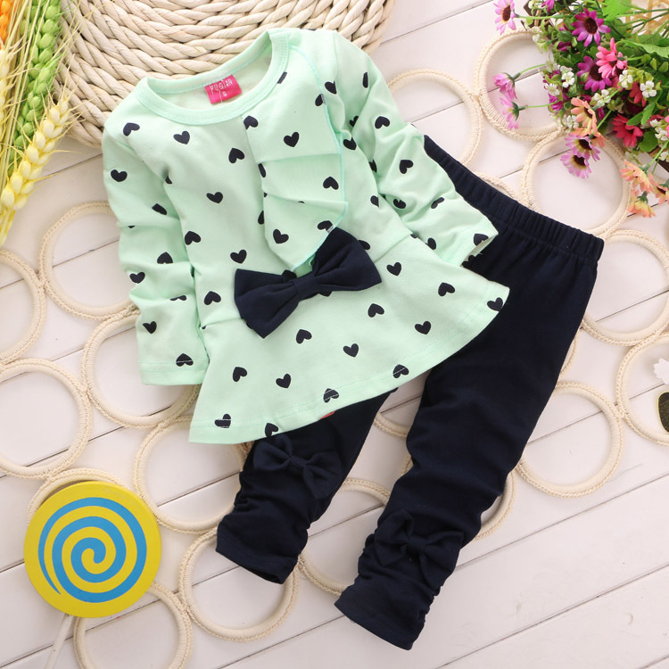 2014 New Autumn Baby Girl Clothes Heart shaped Print Bow Cute 2PCS Cloth Set Children Clothing