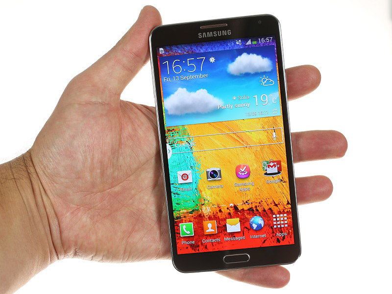 Samsung Galaxy  3   ROM 16  Android 4.2   3  RAM 13MP 5.7 