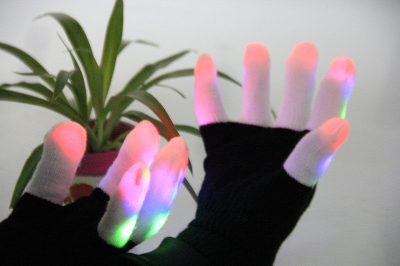 1375329375_2115862900