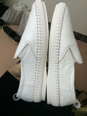 2303505910_991574989