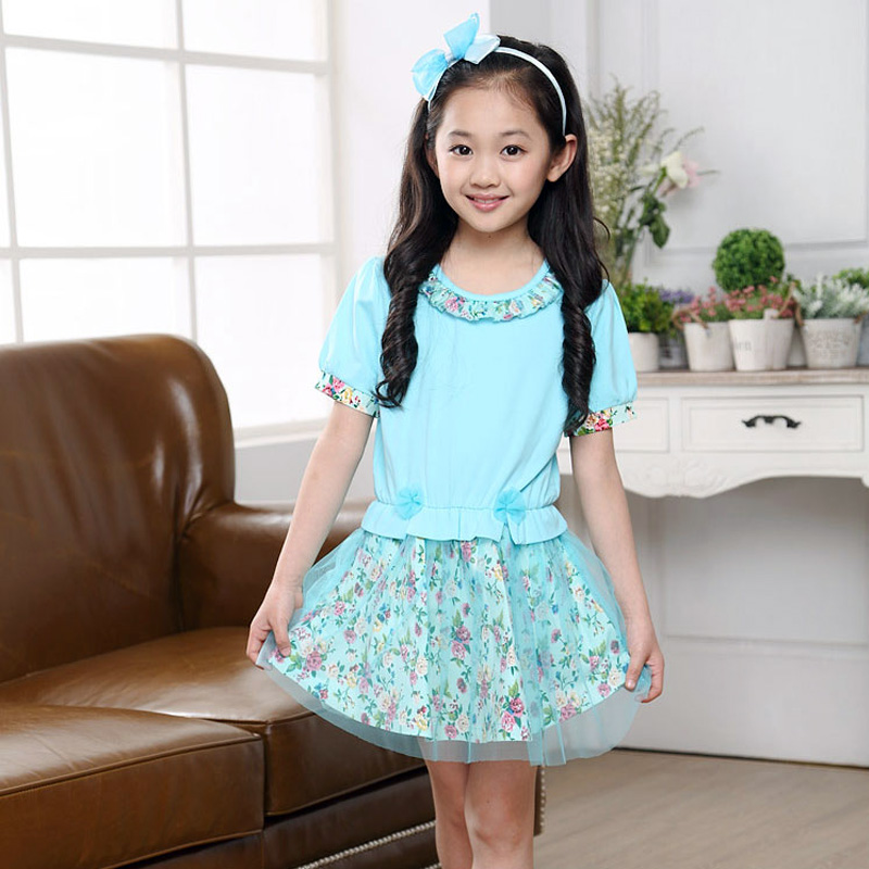 http://g02.a.alicdn.com/kf/HTB15pUyJXXXXXXkXpXXq6xXFXXXf/New-Design-Peasant-Dress-Baby-Girl-Dress-Medieval-Novelty-Lace-Dress.jpg