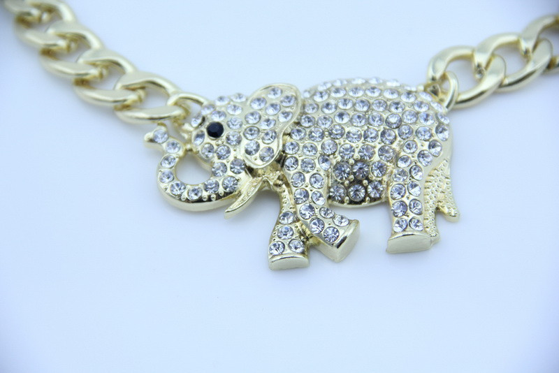 Gift Gold Tone Color Crystal Rhinestone Zoo Elephant Pendant Necklace Wedding 