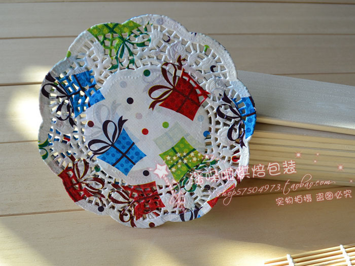 DIY Scrapbook Paper Placemats