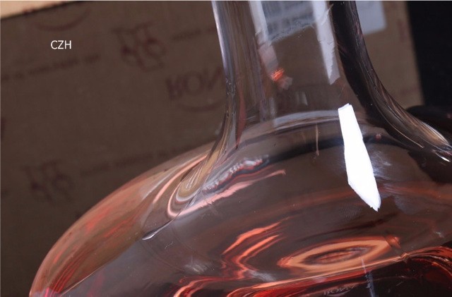 Description Picture 3 of itemHandmade 1500ML Crystal Glass Wine Decanter Aerator Decorative Drinking Flask Barware Tool Dinnerware Ornament Accessories Craft