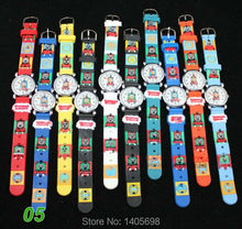 10 unids/lote ventas calientes de la alta calidad Thomas Tank Engine 3D Cartoon niñas niños niños niños estudiantes de cuarzo reloj de pulsera marca