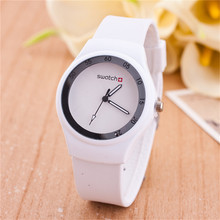 Moda mujer seguir 2015 del reloj del silicón caliente tendencia de moda atmósfera minimalista de grandes reloj de cuarzo blanco dropshipping