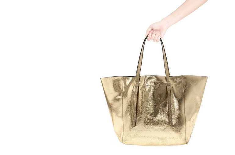 shopping bag gold