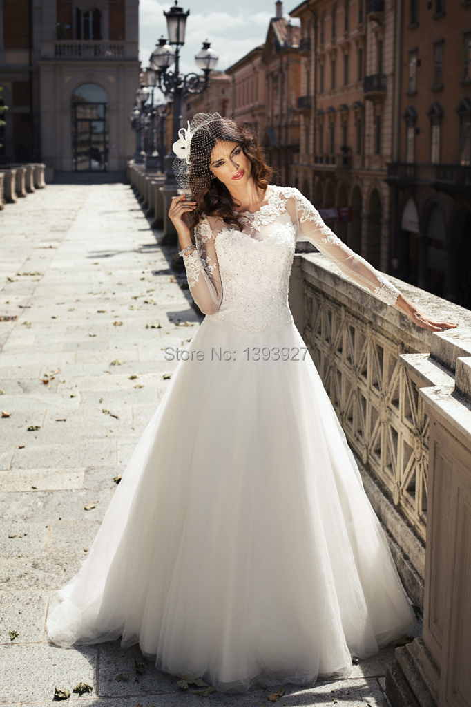 Italian lace wedding dresses